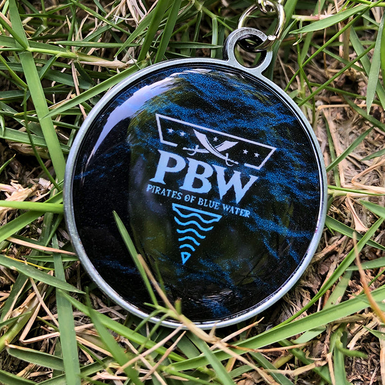 Custom metal keychain with doming